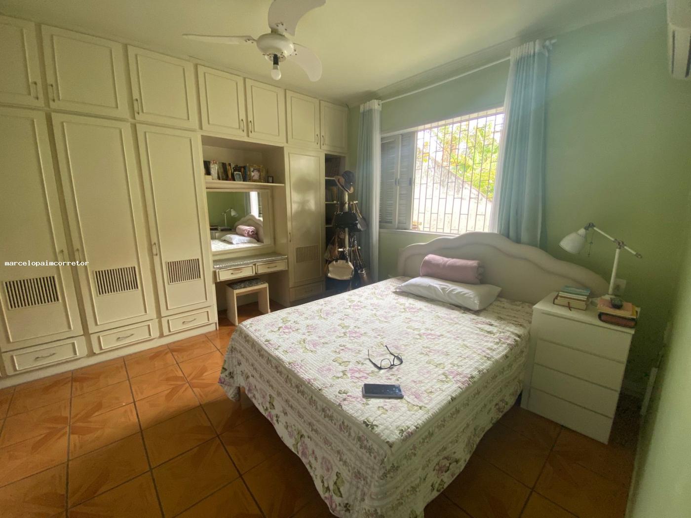 Casa Duplex para Venda em Florianópolis, Abraão, 5 dormitórios, 1 suíte, 5 banheiros, 4 vagas — foto 3