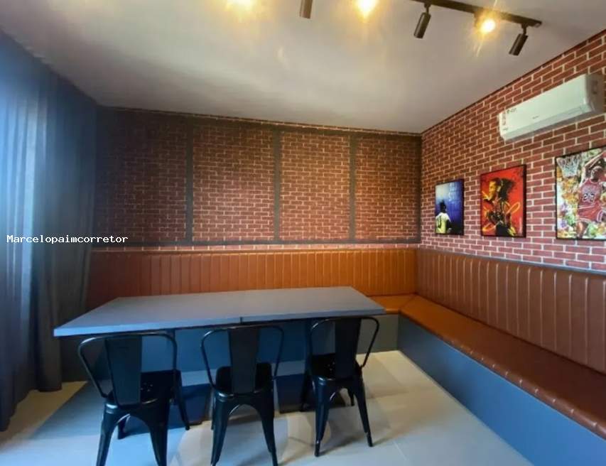 Apartamento para Venda em Florianópolis, Cachoeira do Bom Jesus, 2 dormitórios, 1 suíte, 2 banheiros, 1 vaga — foto 2