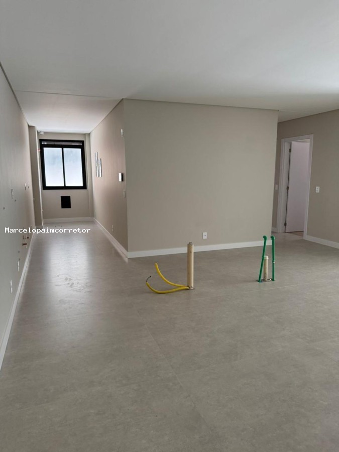 Apartamento para Venda em Florianópolis, Jurerê, 3 dormitórios, 3 suítes, 4 banheiros, 2 vagas — foto 5