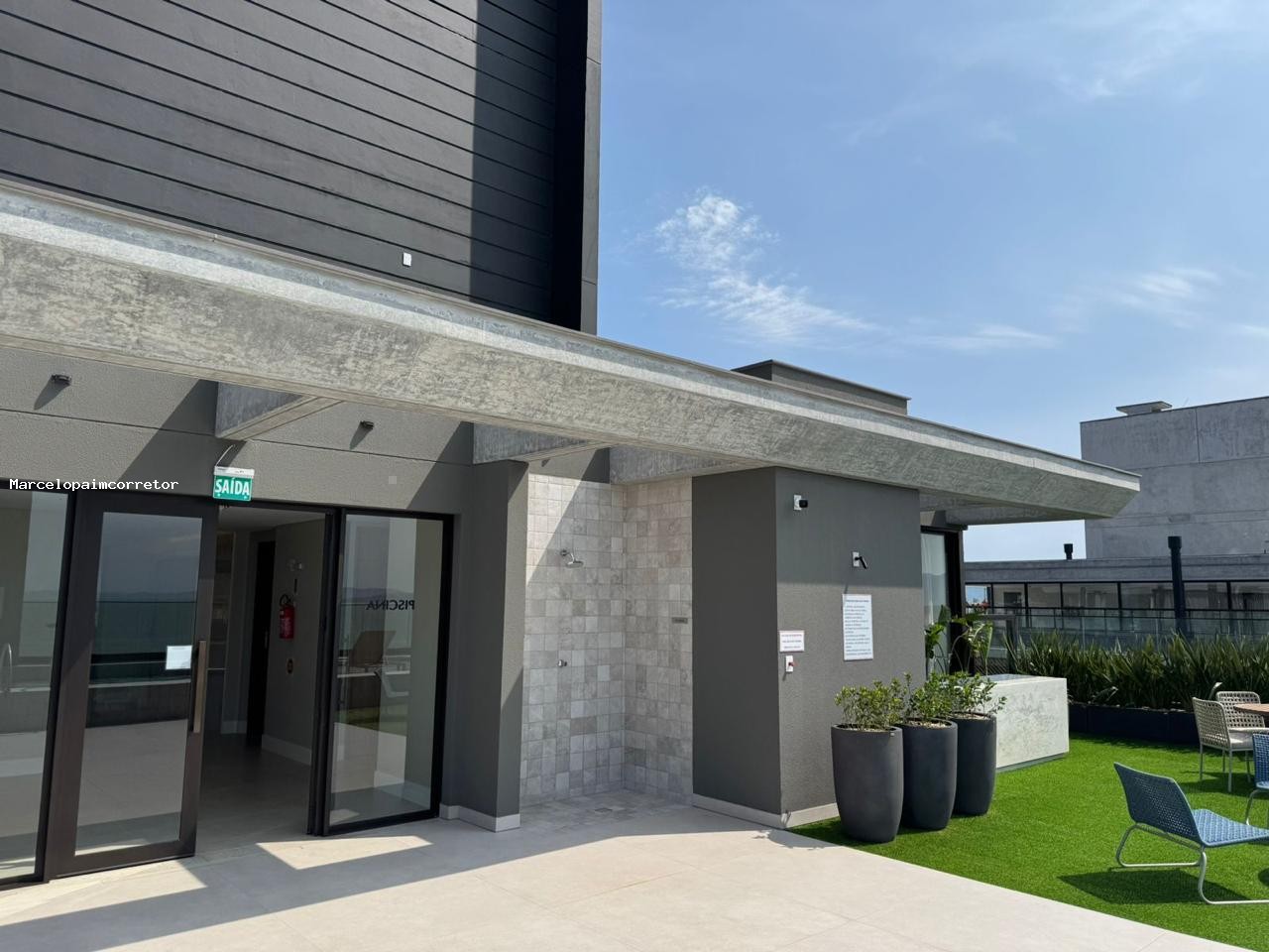 Apartamento para Venda em Florianópolis, Jurerê, 3 dormitórios, 3 suítes, 4 banheiros, 2 vagas — foto 2