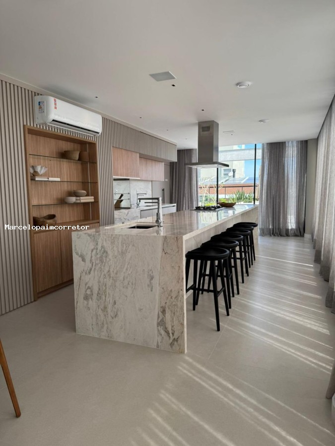 Apartamento para Venda em Florianópolis, Jurerê, 3 dormitórios, 3 suítes, 4 banheiros, 2 vagas — foto 6