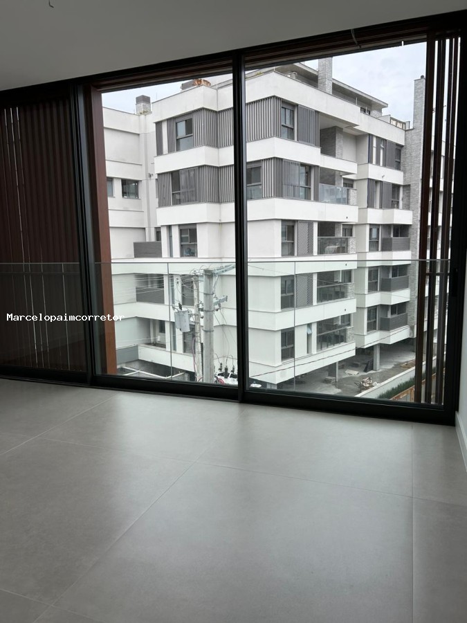 Apartamento para Venda em Florianópolis, Jurerê, 3 dormitórios, 3 suítes, 4 banheiros, 2 vagas — foto 5