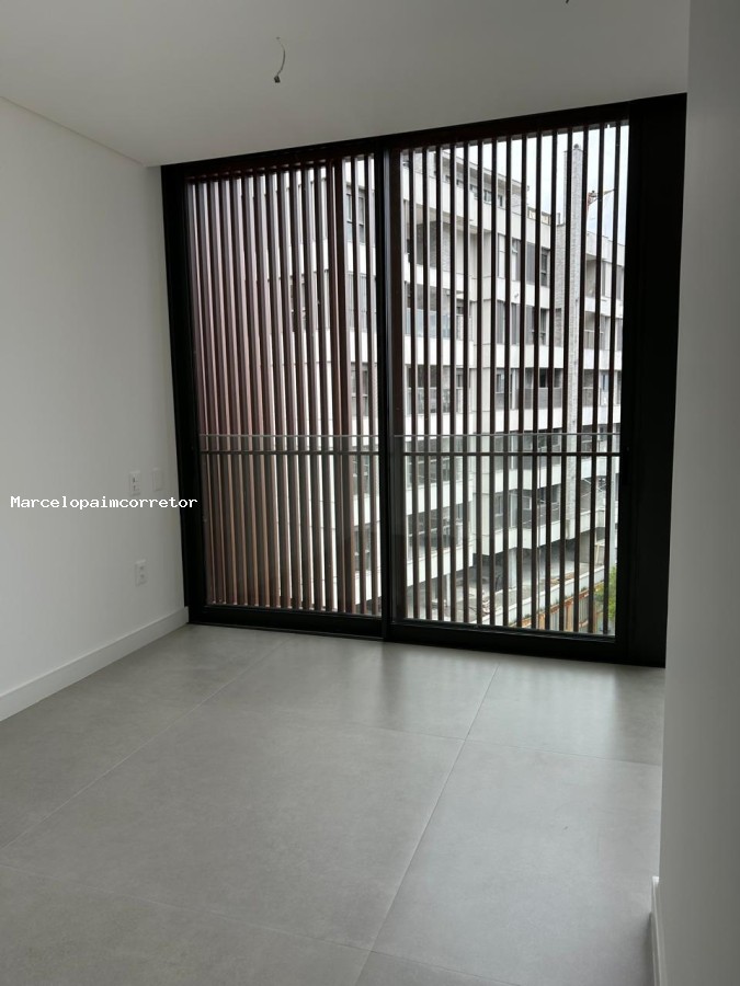 Apartamento para Venda em Florianópolis, Jurerê, 3 dormitórios, 3 suítes, 4 banheiros, 2 vagas — foto 7