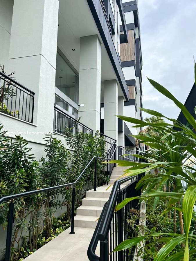 Apartamento para Venda em Florianópolis, Canto, 3 dormitórios, 3 suítes, 4 banheiros, 2 vagas — foto 5