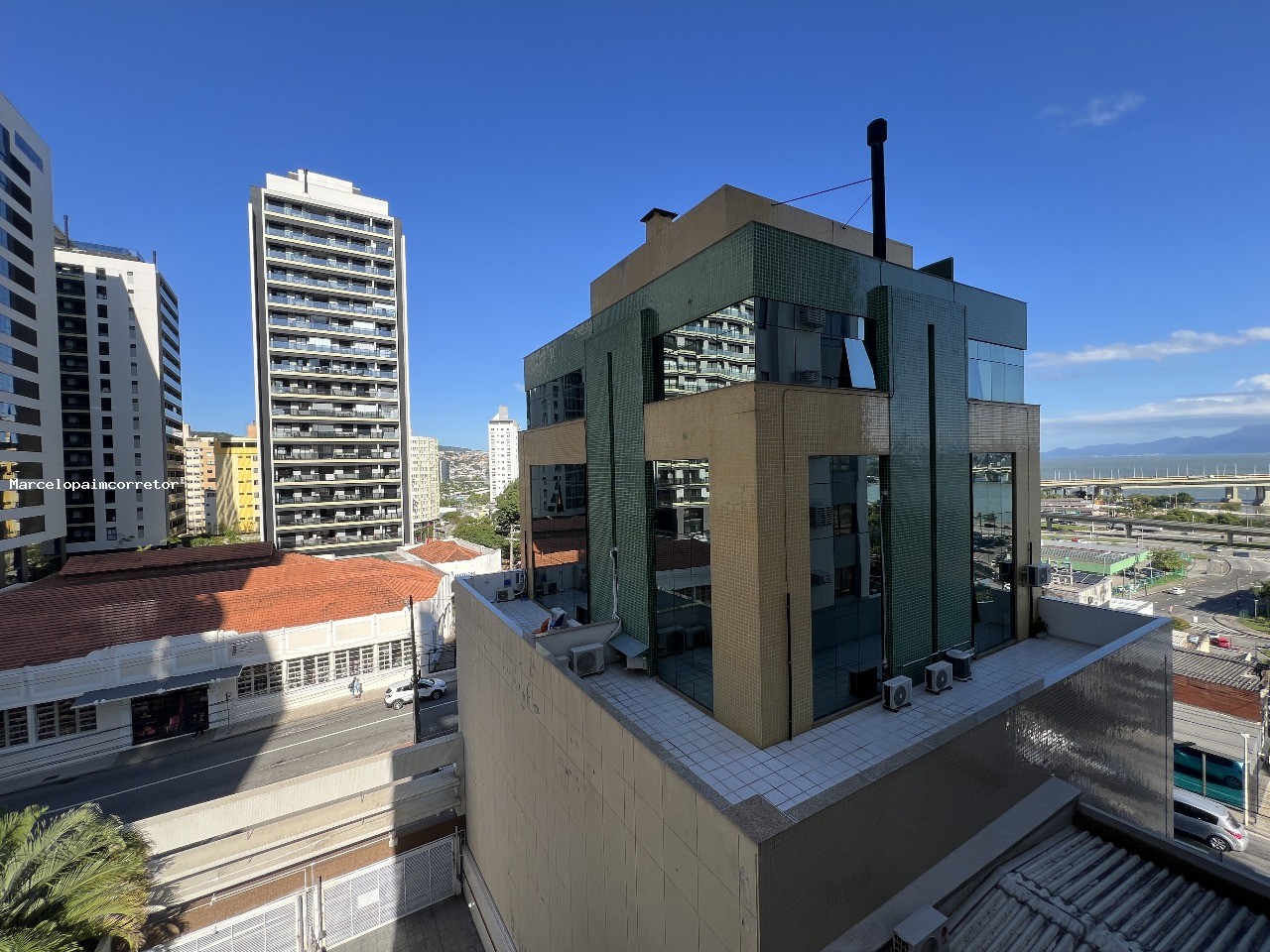 Apartamento para Venda em Florianópolis, Centro, 3 dormitórios, 1 suíte, 3 banheiros, 2 vagas — foto 4