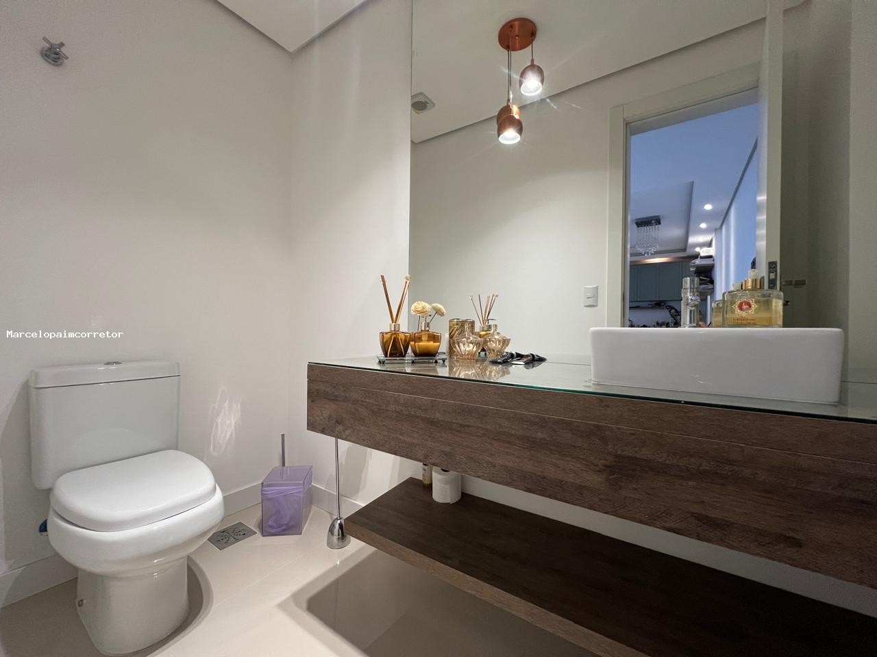 Apartamento para Venda em Florianópolis, Agronômica, 2 dormitórios, 2 suítes, 3 banheiros, 2 vagas — foto 4