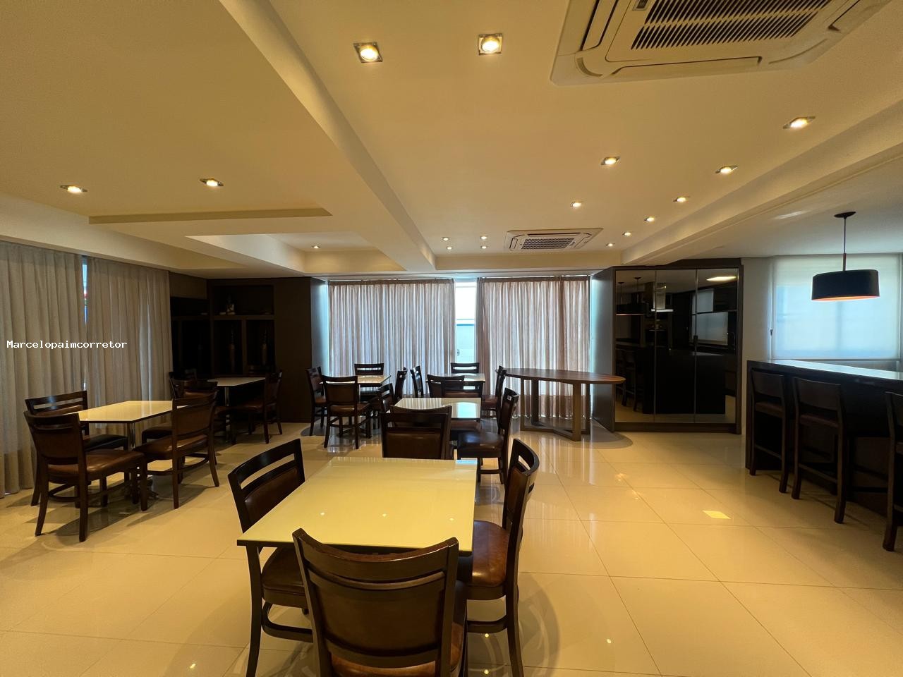 Apartamento para Venda em Florianópolis, Agronômica, 2 dormitórios, 2 suítes, 3 banheiros, 2 vagas — foto 7