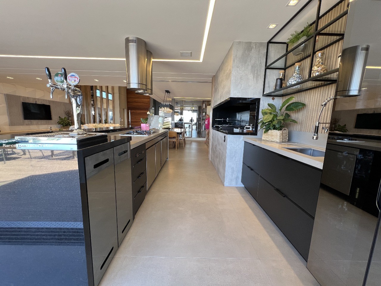 Casa em Condomínio para Venda em São José, Bosque das Mansões, 4 dormitórios, 4 suítes, 8 banheiros, 4 vagas - foto 1