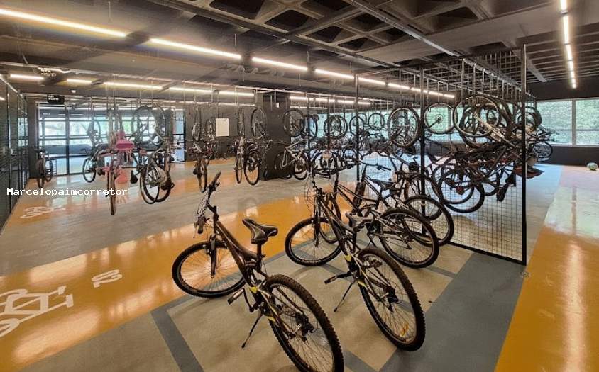 Apartamento para Venda em Florianópolis, Córrego Grande, 2 dormitórios, 1 suíte, 2 banheiros, 1 vaga - foto 1