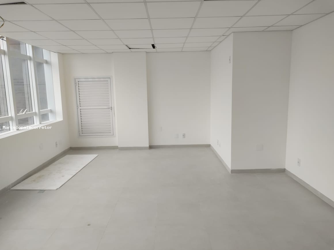 Sala Comercial para Venda em Florianópolis, Centro, 1 banheiro — foto 6