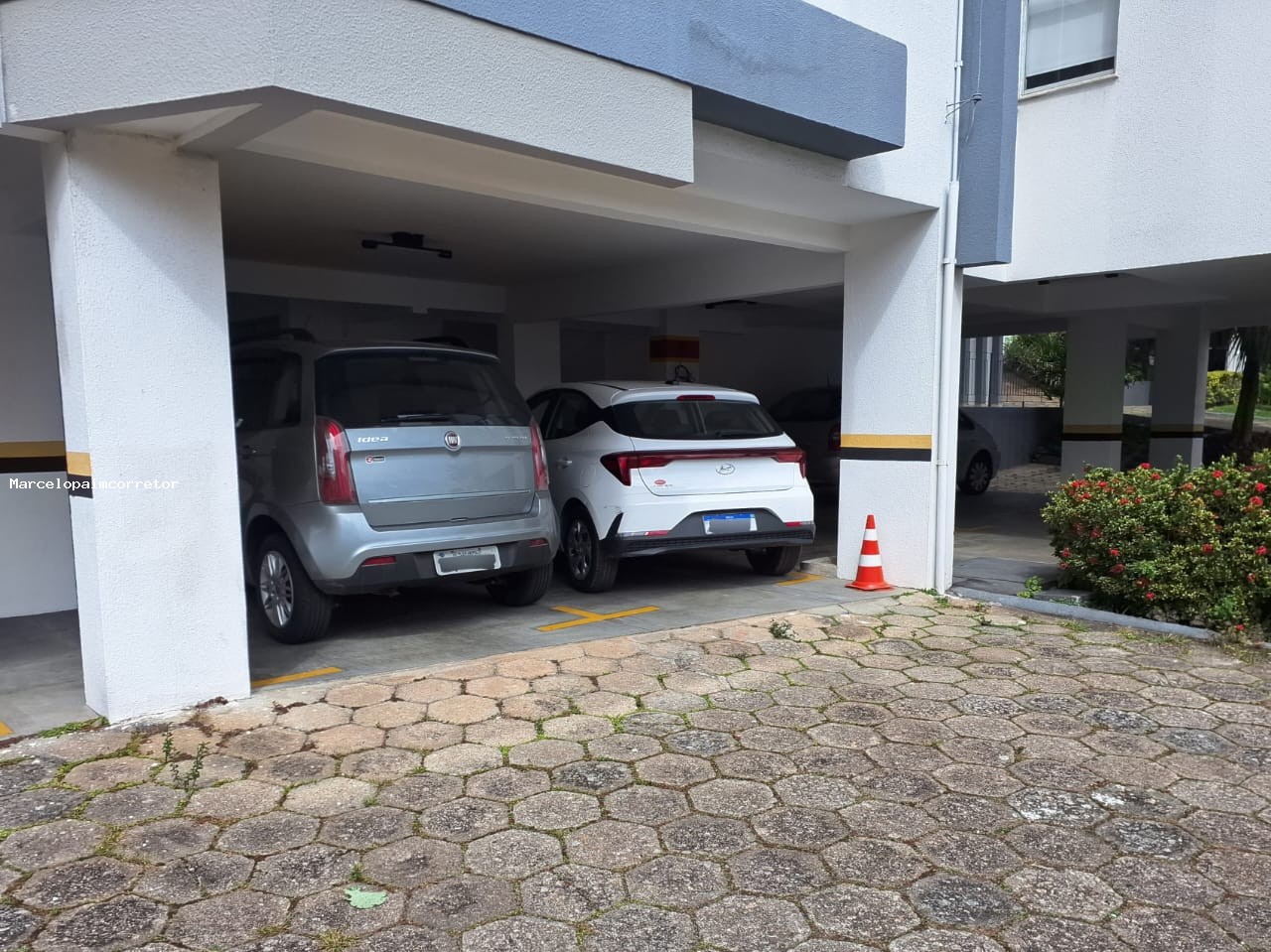 Apartamento para Venda em Florianópolis, Carvoeira, 3 dormitórios, 1 suíte, 2 banheiros, 1 vaga — foto 2