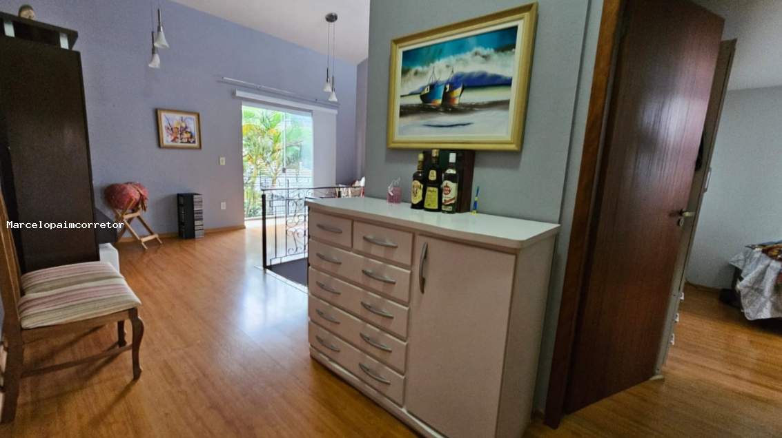 Casa Duplex para Venda em Palhoça, Pedra Branca, 3 dormitórios, 1 suíte, 4 banheiros, 2 vagas — foto 4