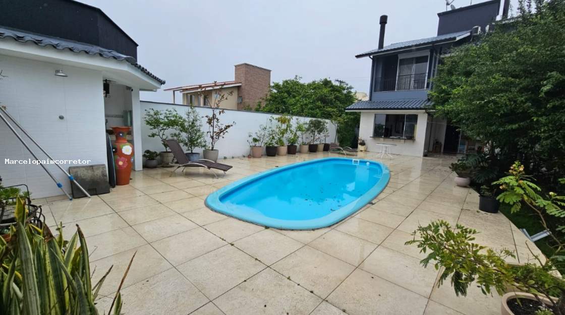 Casa Duplex para Venda em Palhoça, Pedra Branca, 3 dormitórios, 1 suíte, 4 banheiros, 2 vagas — foto 6