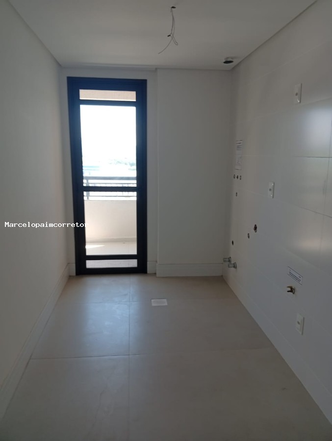 Apartamento para Venda em Palhoça, Pedra Branca, 3 dormitórios, 1 suíte, 2 banheiros, 2 vagas — foto 2