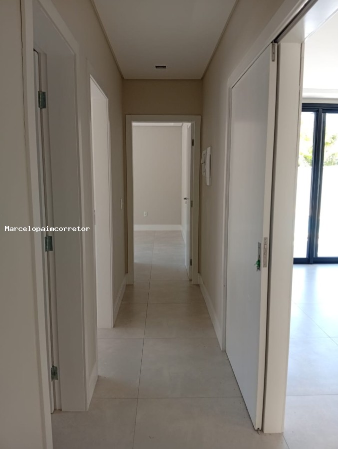 Casa para Venda em Palhoça, Pedra Branca, 3 dormitórios, 1 suíte, 3 banheiros, 2 vagas — foto 6