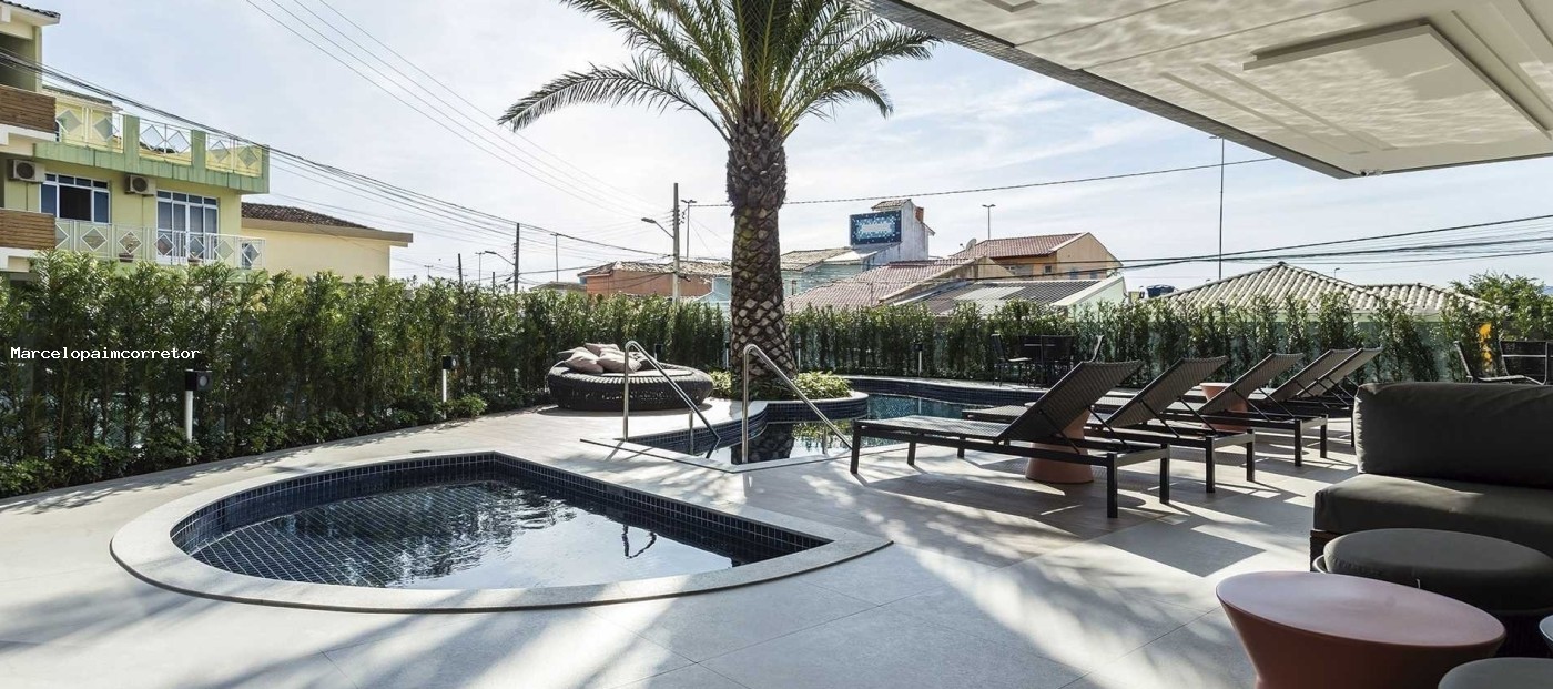 Apartamento para Venda em Florianópolis, Estreito, 3 dormitórios, 3 suítes, 4 banheiros, 2 vagas — foto 2