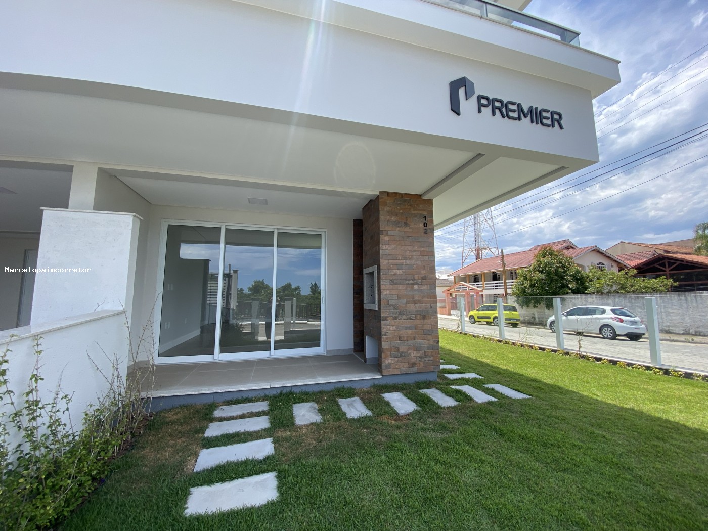 Apartamento para Venda em Palhoça, Praia do Sonho (Ens Brito), 2 dormitórios, 2 suítes, 3 banheiros, 2 vagas — foto 5