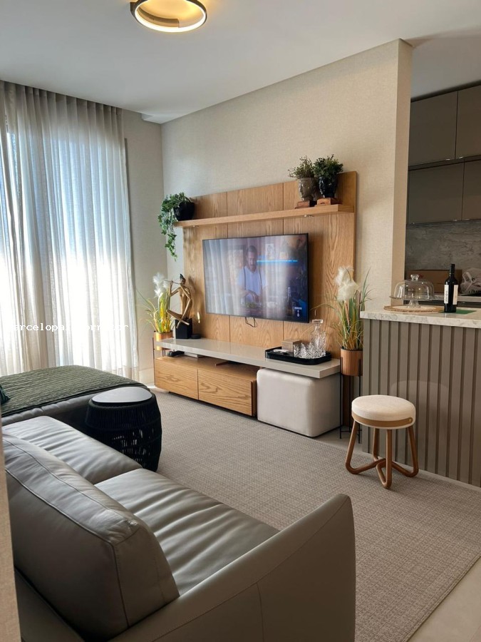 Apartamento para Venda em Florianópolis, Córrego Grande, 2 dormitórios, 2 suítes, 3 banheiros, 1 vaga — foto 4