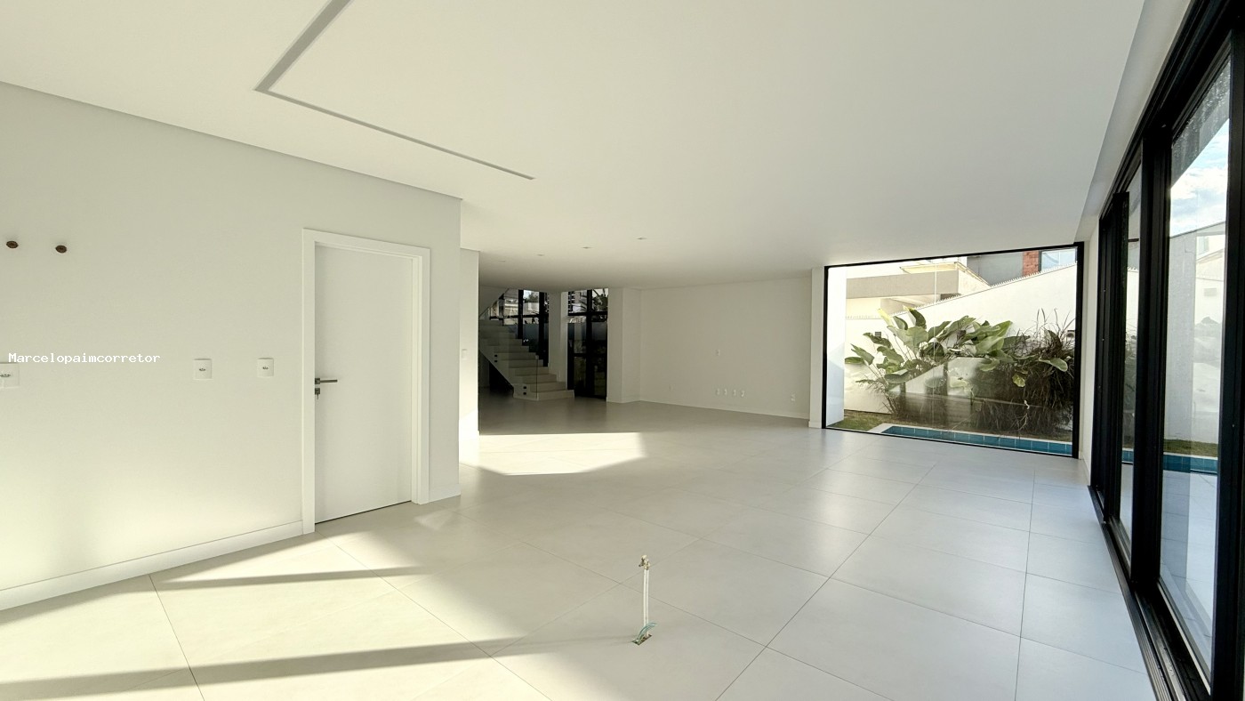 Casa Duplex para Venda em Palhoça, Pedra Branca, 3 dormitórios, 3 suítes, 4 banheiros, 2 vagas — foto 7