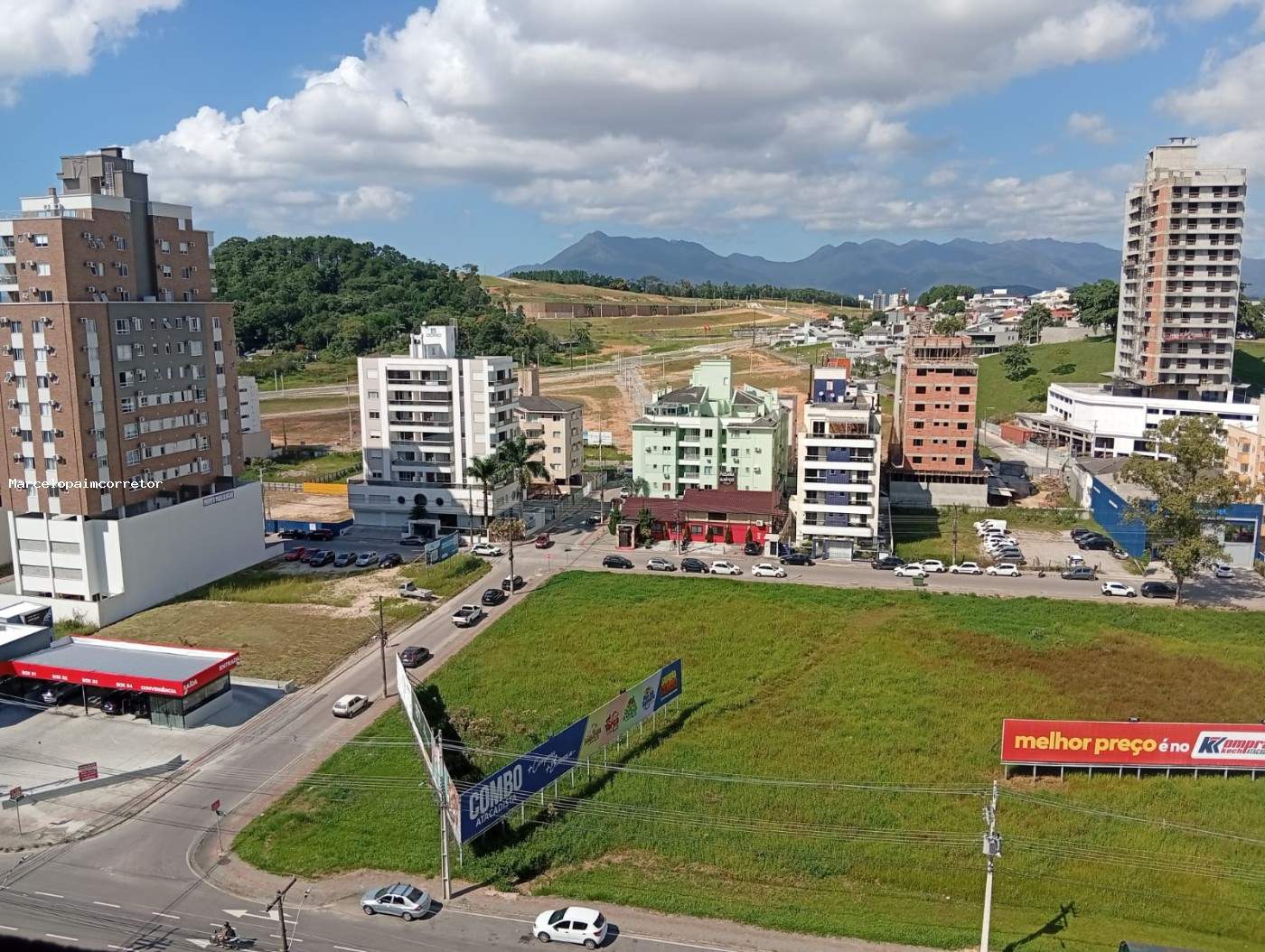 Apartamento para Venda em Palhoça, Pedra Branca, 3 dormitórios, 1 suíte, 2 banheiros, 2 vagas — foto 7